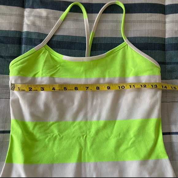 Lululemon Power Y Tank - Picture 4 of 9
